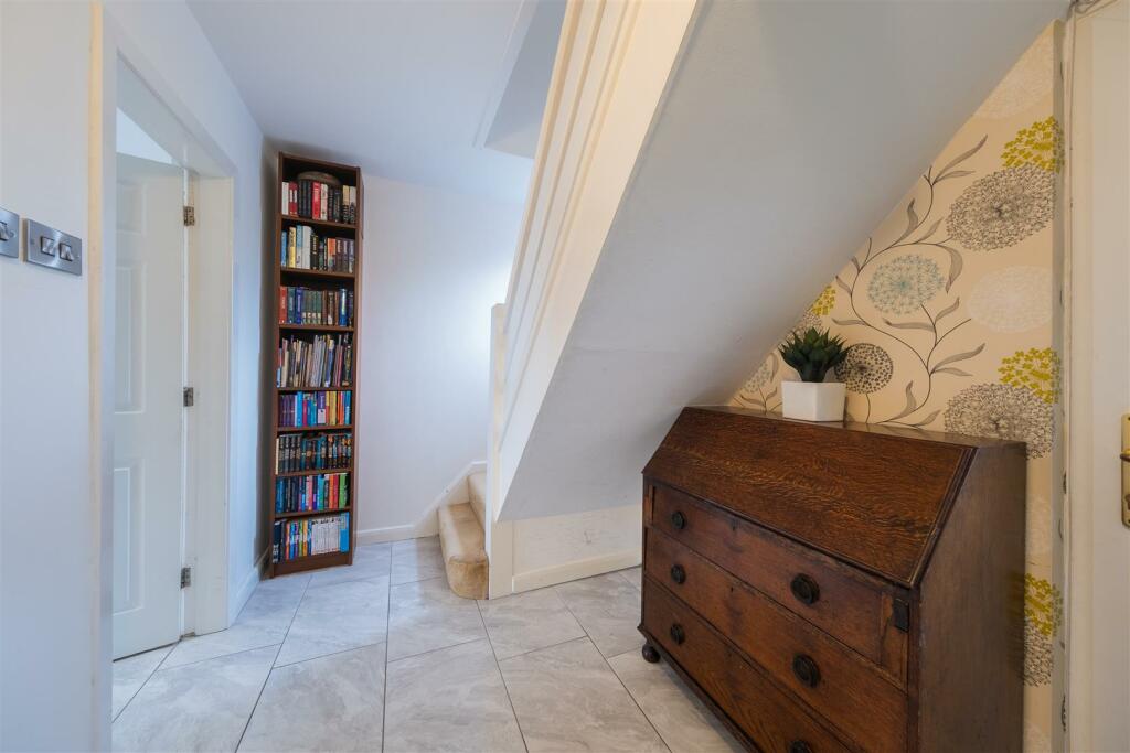 51 Russet Road-016.jpg