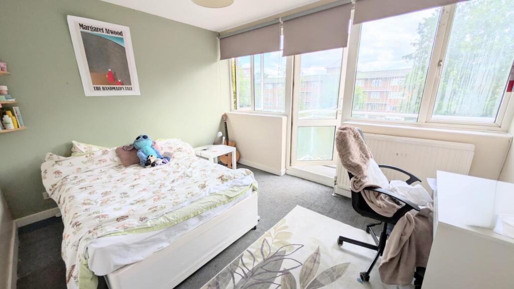 WhatsApp Image 2025-07-10 at 10.26.30_12881323.jpg