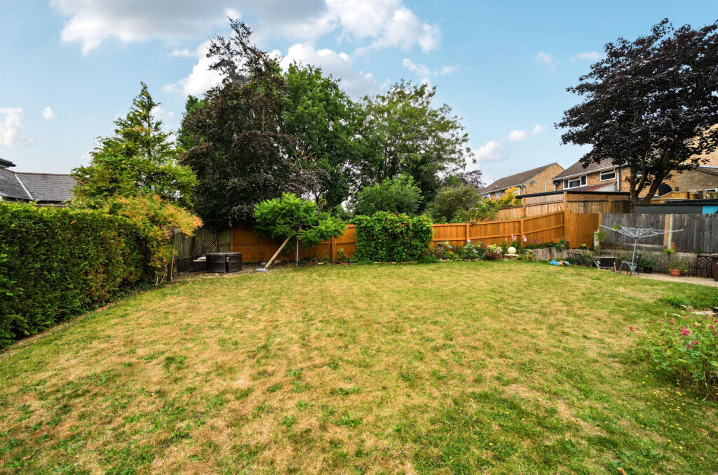 1332828-1-689075f...