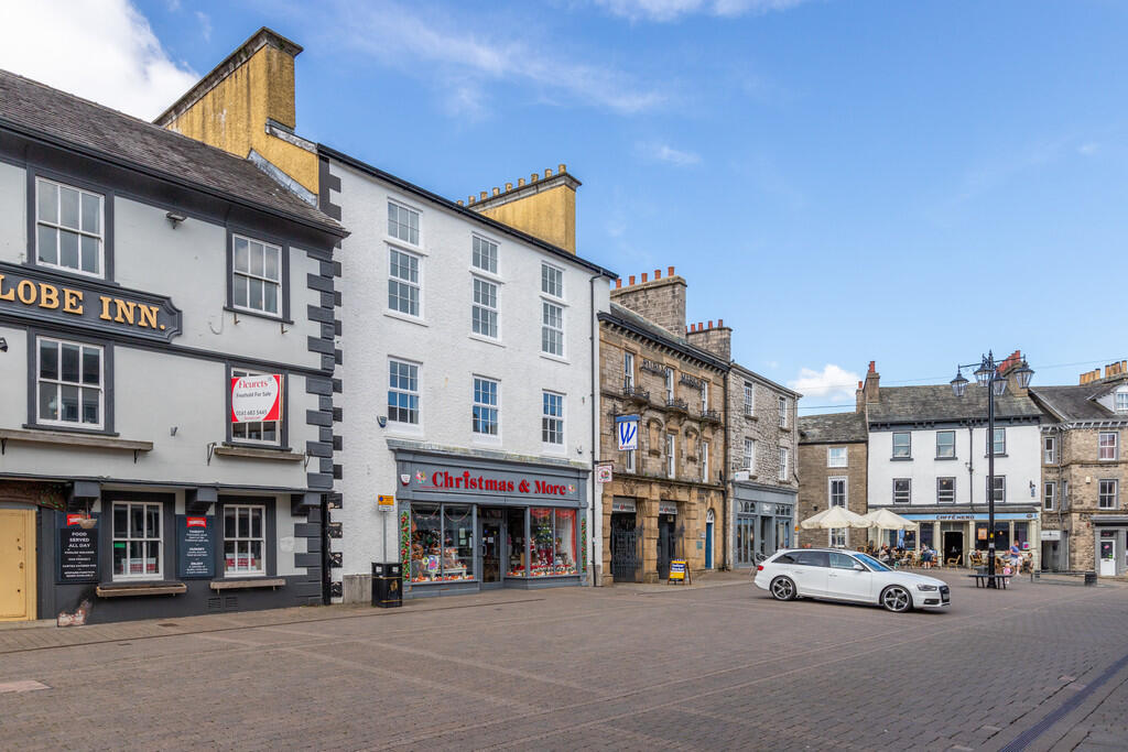 Apt 3 Front Eleva...