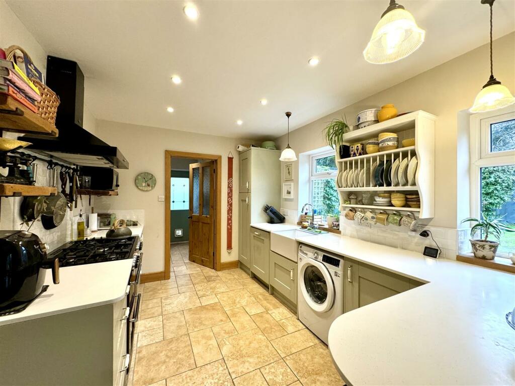 KITCHEN/BREAKFAST/FAMILY ROOM