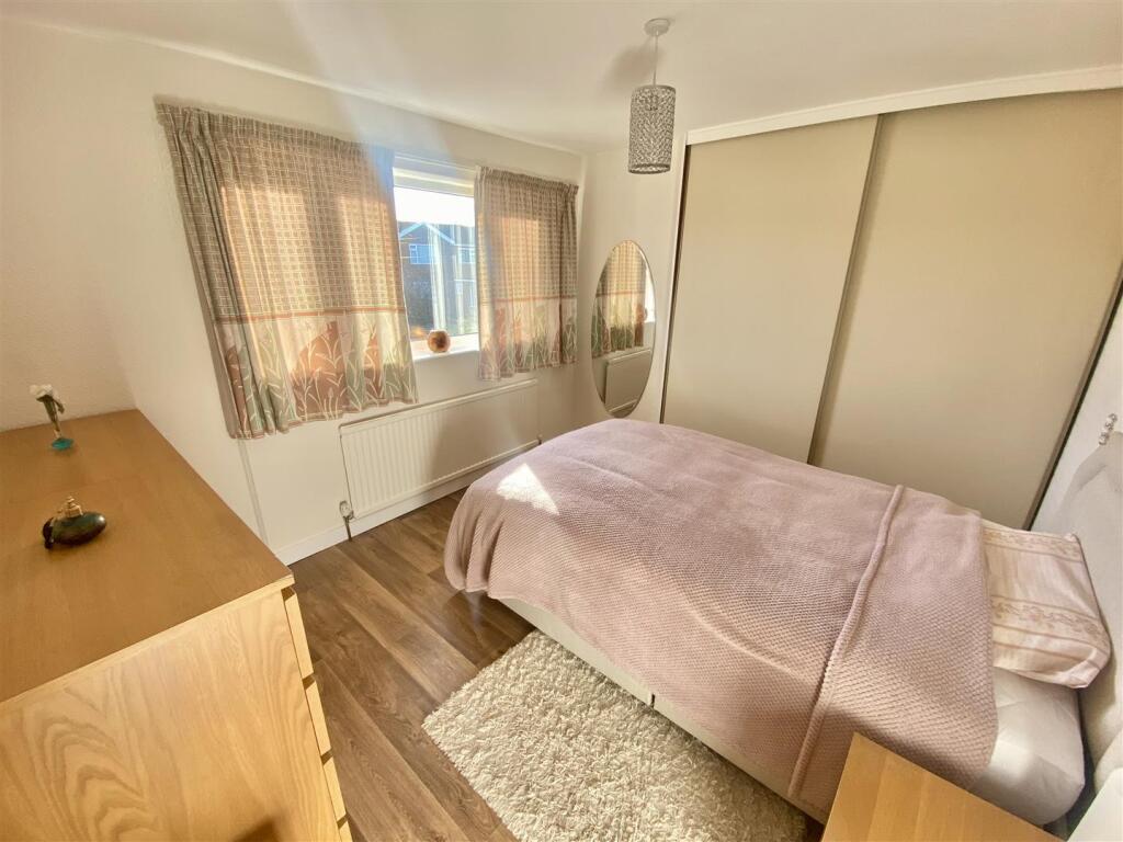 Bramleys Estate Agents - West Royd Avenue - Mirfie