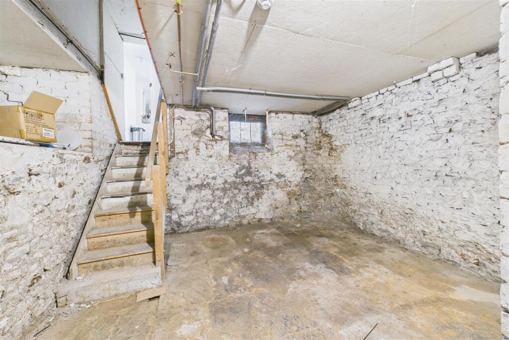 11 Osborne Villas, Kingsdown, Bristol BS2 8BP | Fr