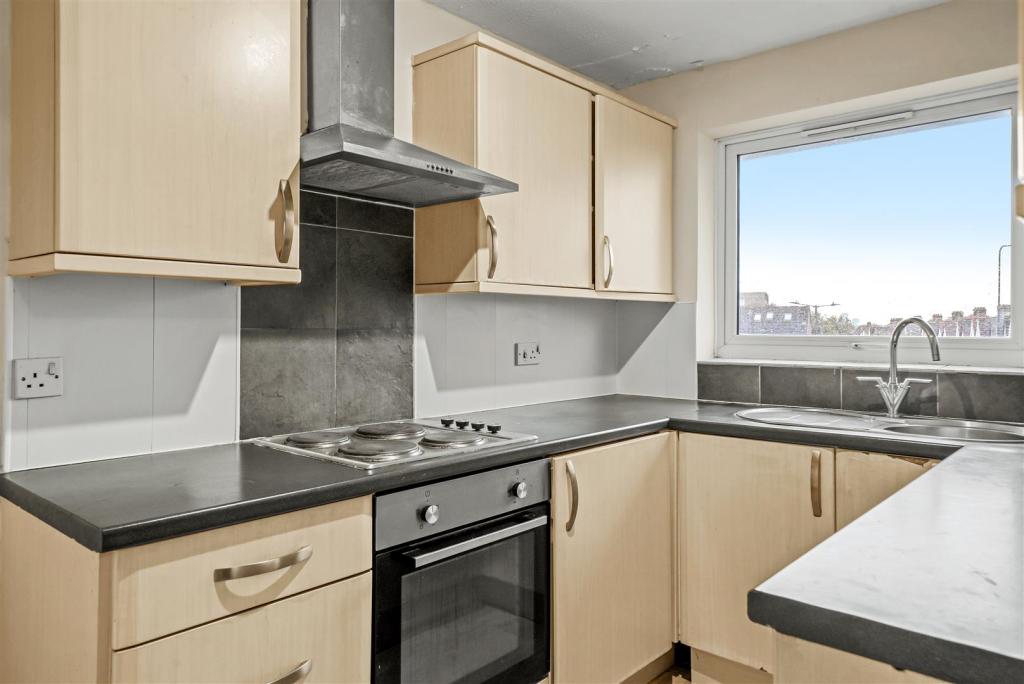 Flat 13, Grange Court - Pt58qmXvoNtlKgL13niY.jpg