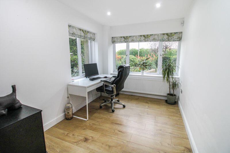 Study / Bedroom