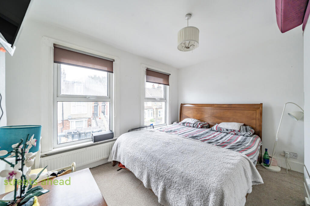 78392a16-c271-404...