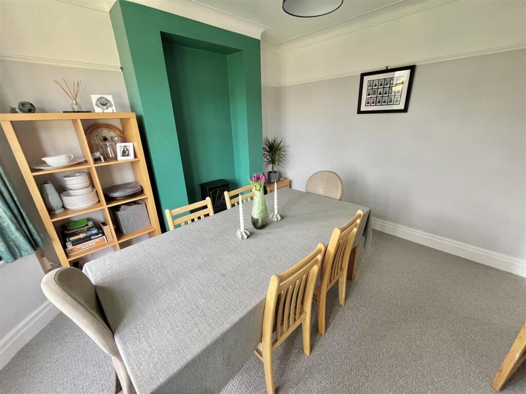 Dining Room Aspect 3