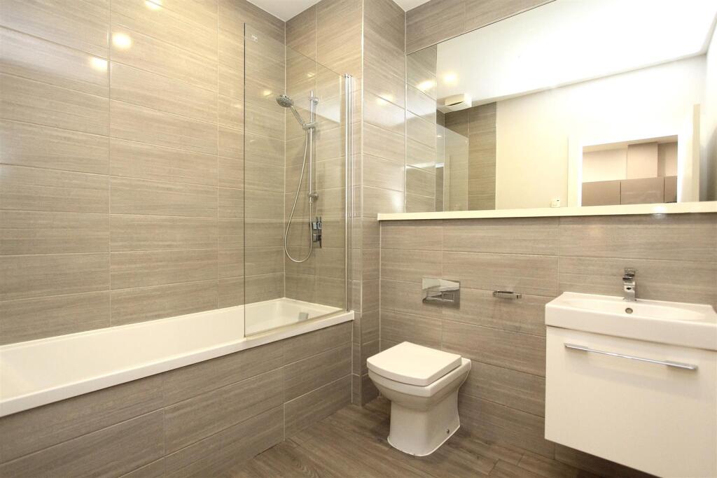 Bathroom Grey.JPG