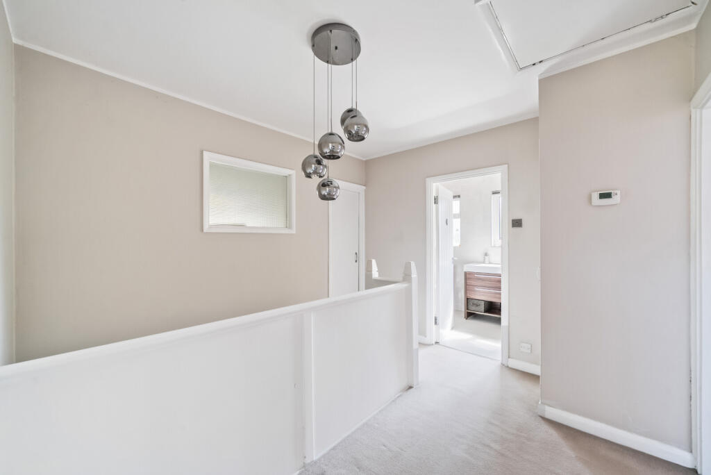 1339682-2-689b422...