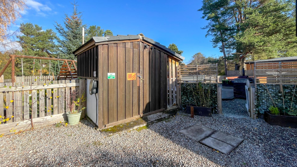BIKE SHED &amp; CHARGING POINT