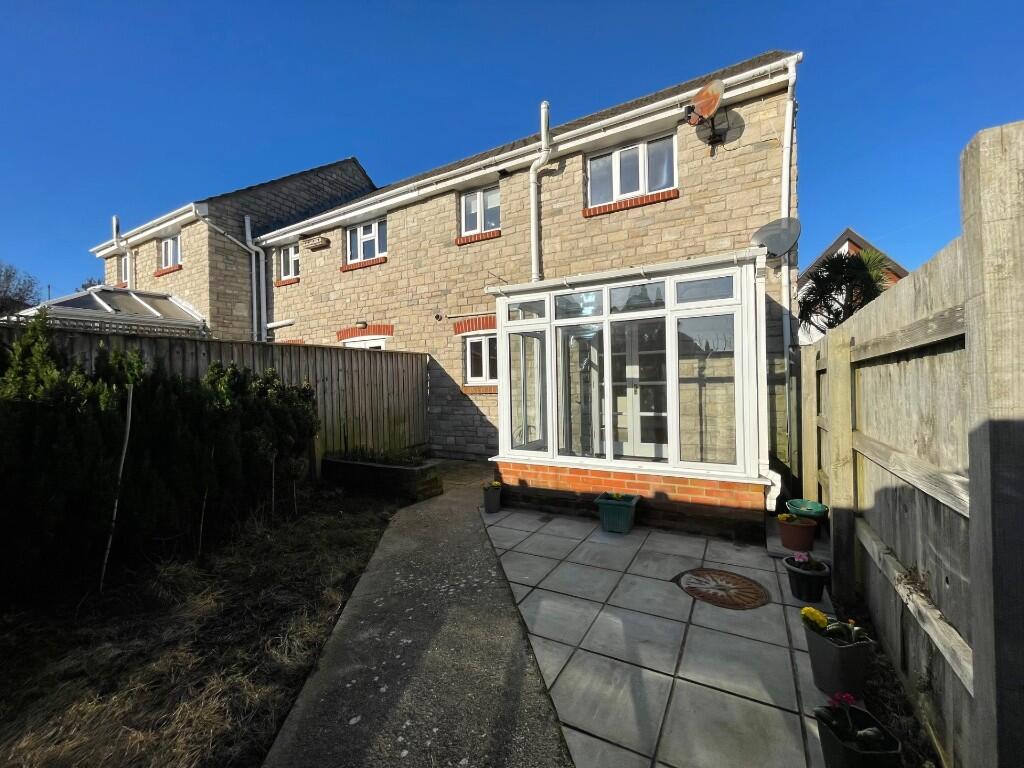 Rear &amp; garden