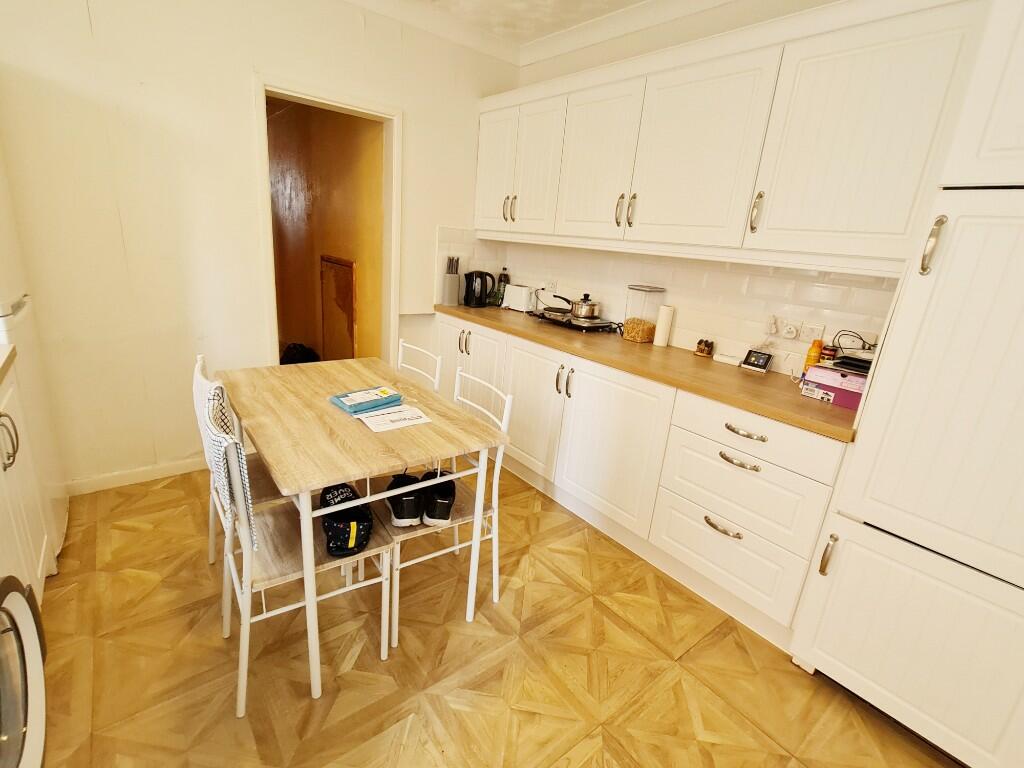 Modern Kitchen/Diner