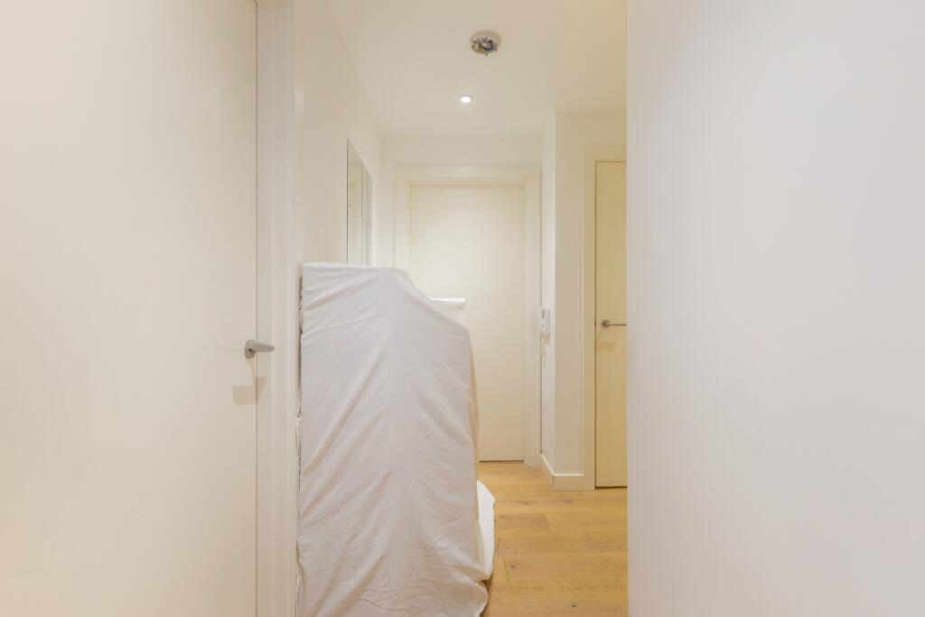 92032_Flat-64-Dar...