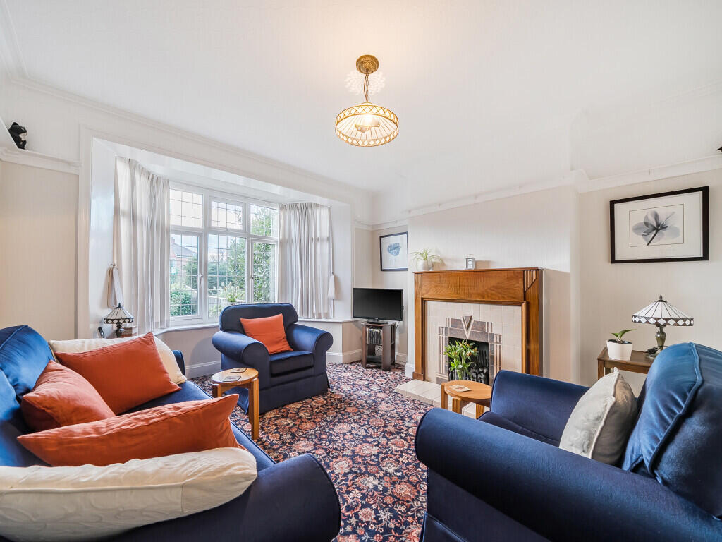 1384659-9-6930596...