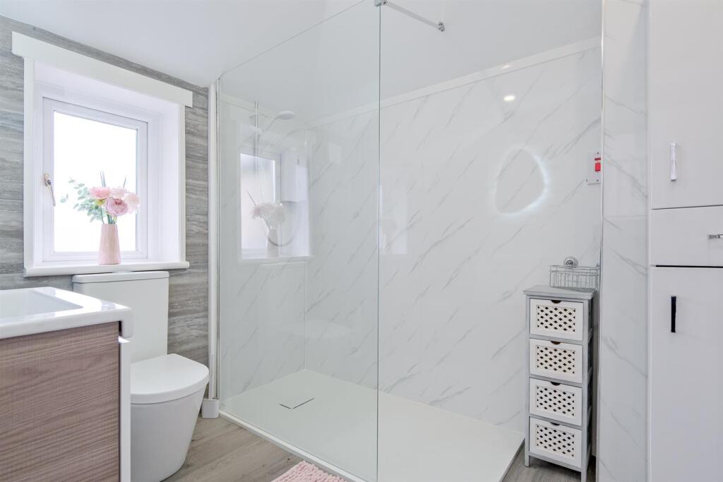 024-23 East Academy Street Wishaw, ML2 8BG.jpg