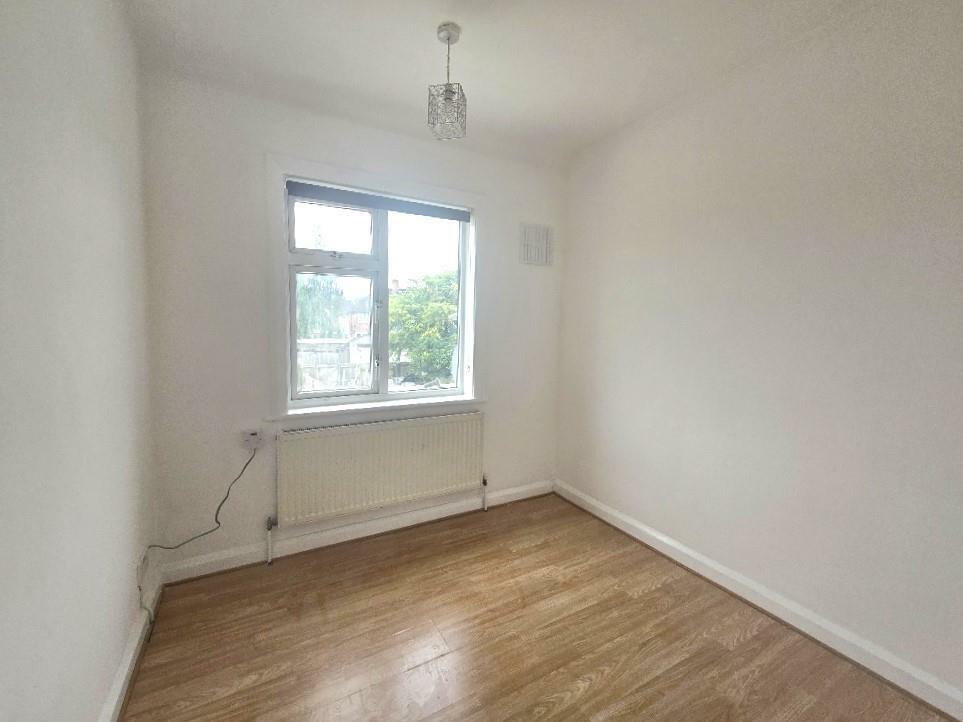 Bedroom 3.jpg