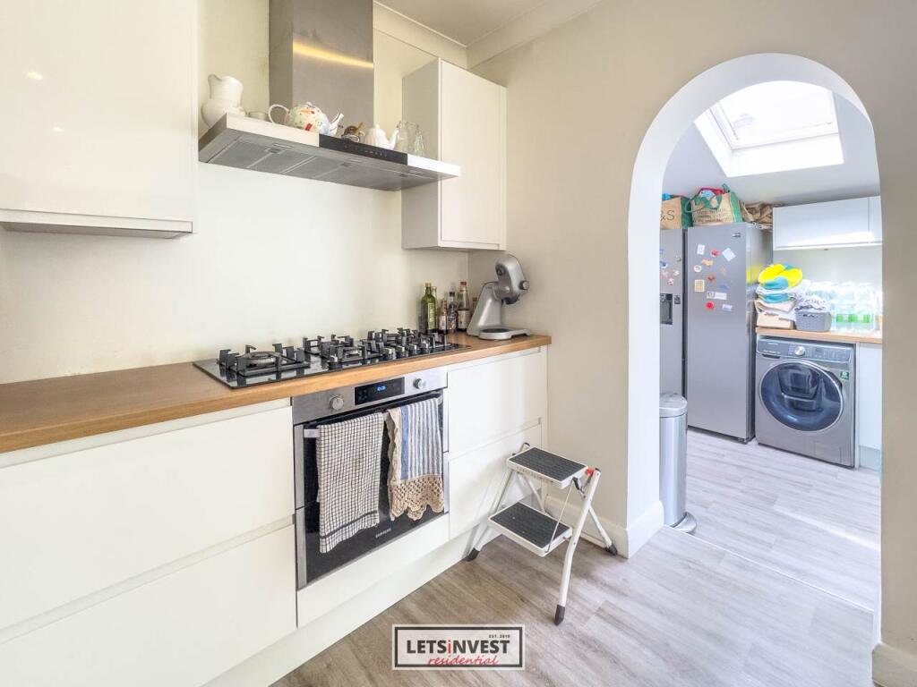 1 Hillside Road-44