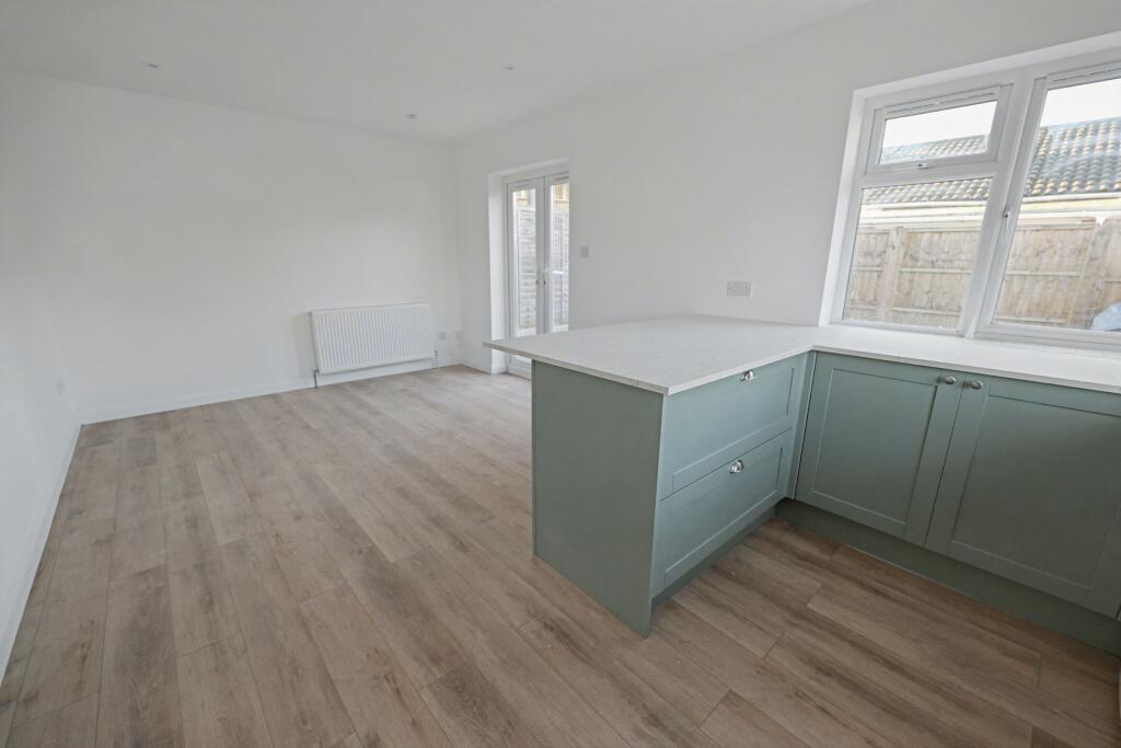 69 Headley Road, Liphook, Hampshire, GU30 7PR