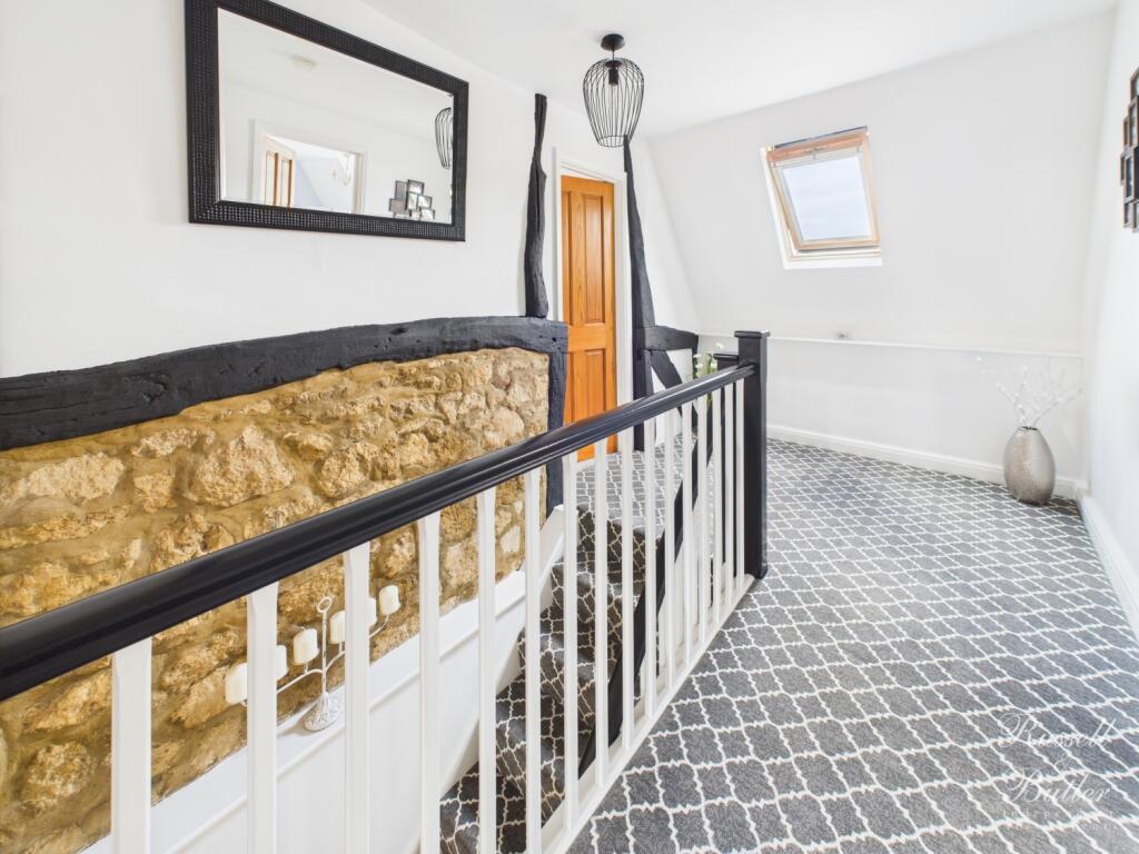 CAM01995G0-PR0344-STILL017