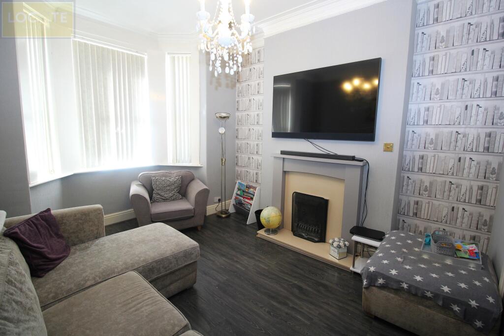 reception room 1.JPG