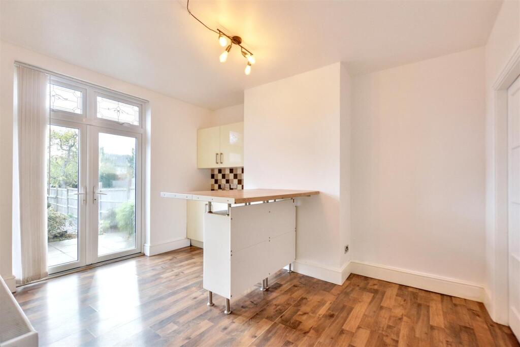 Dining/Living Kitchen