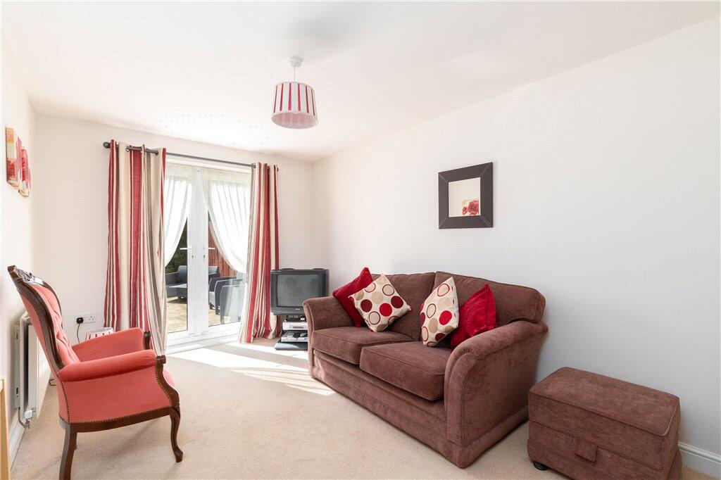 Bedroom/Sitting Room