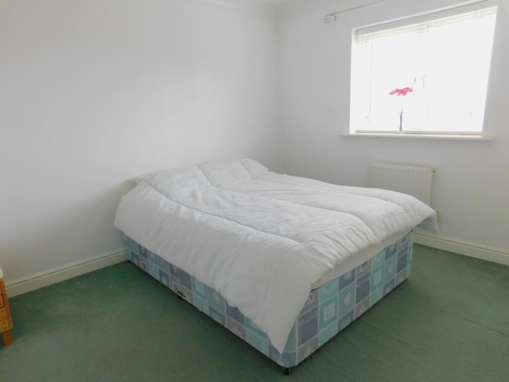 11 the spinney (15)