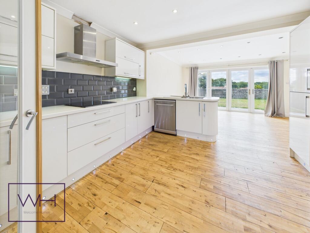 CAM03785G0-PR0279-ST