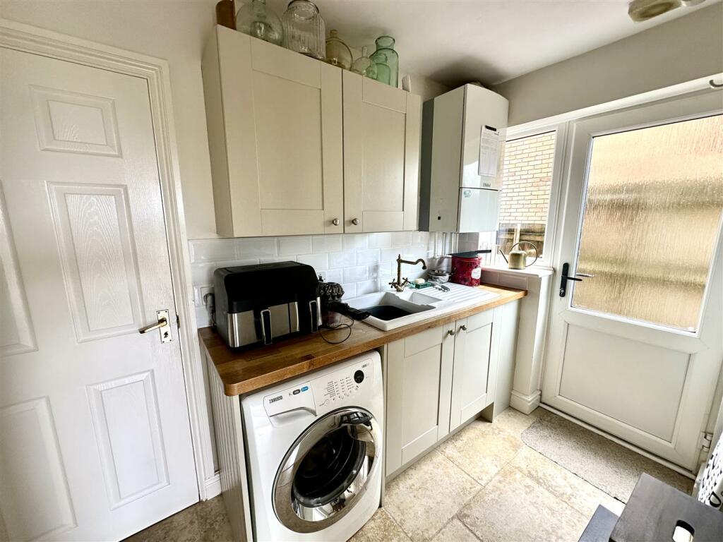 UTILITY ROOM ¿