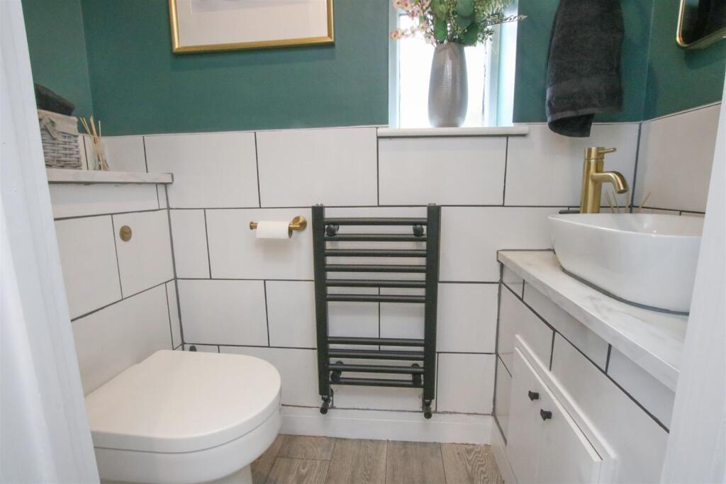 GROUND FLOOR WC