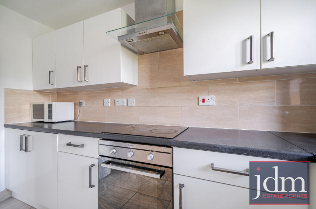 efe78696-b692-46f...