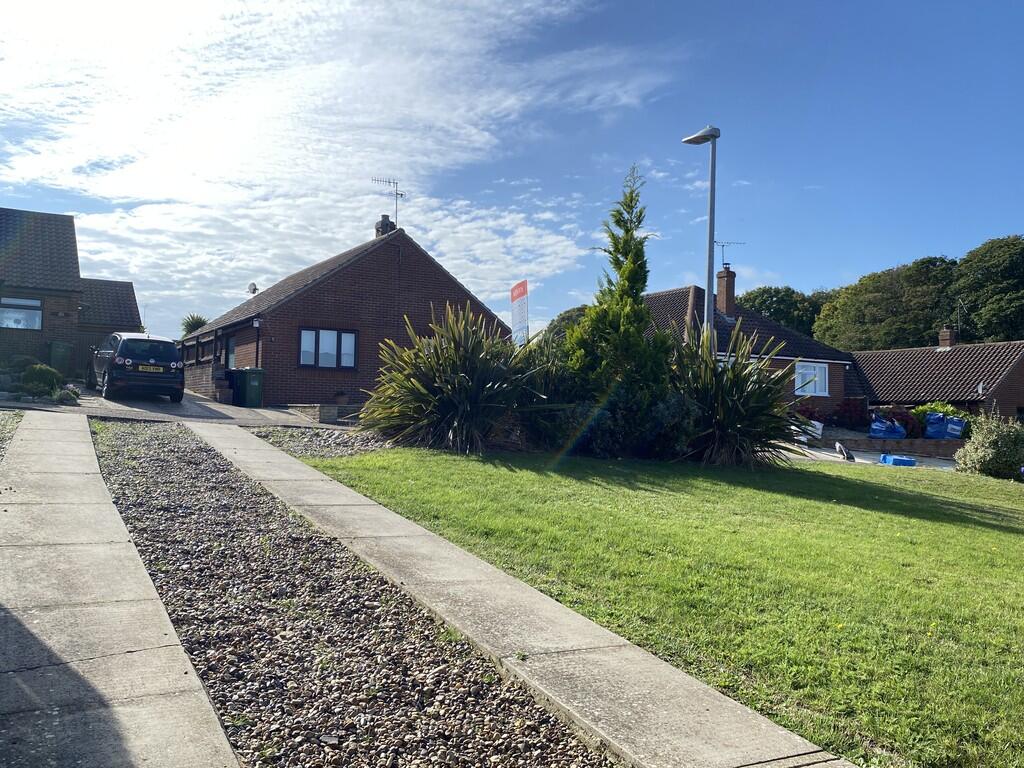 Front garden and ...