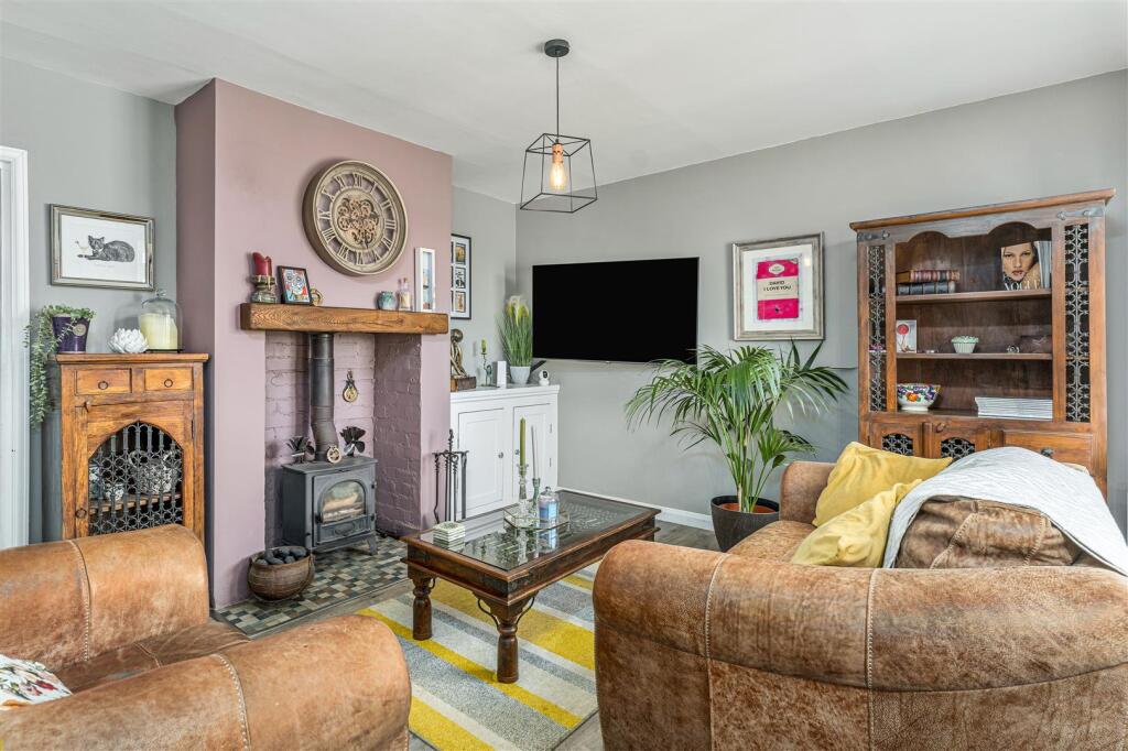 14 Newlands, Kings Sutton-5.jpg