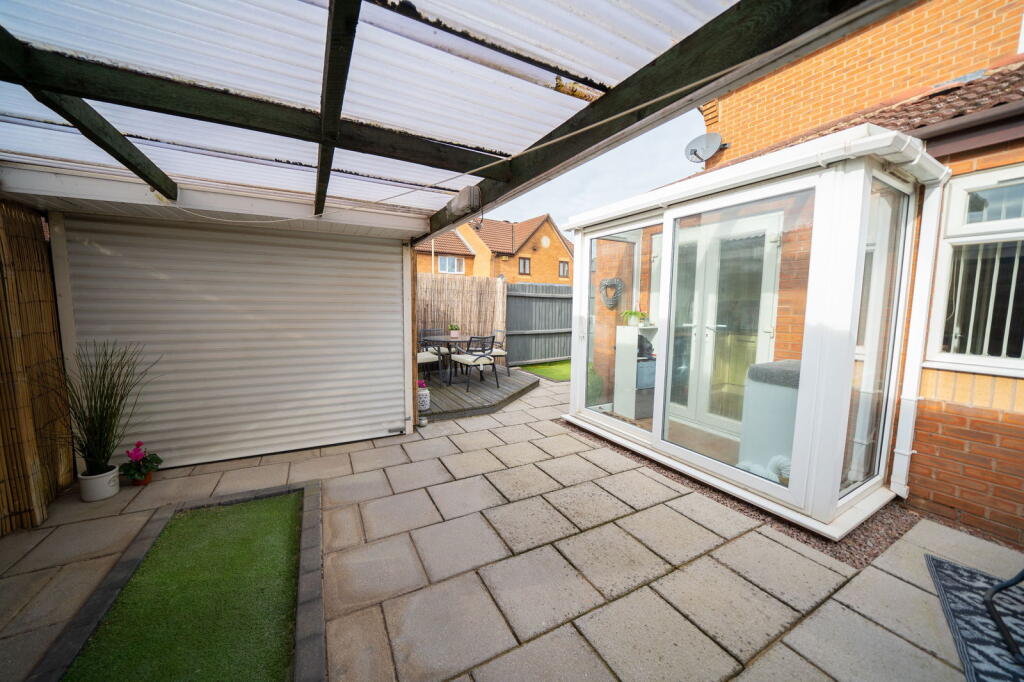 Buckingham Drive, Aylestone, Leicester, LE2