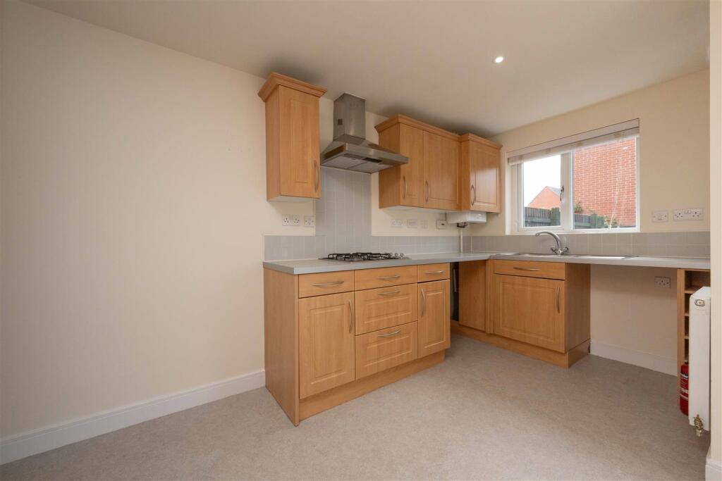 180725 Garth Road Trowbridge  July 2025   003.JPG