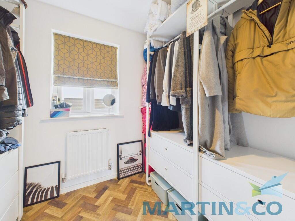 CAM01870G0-PR0162...