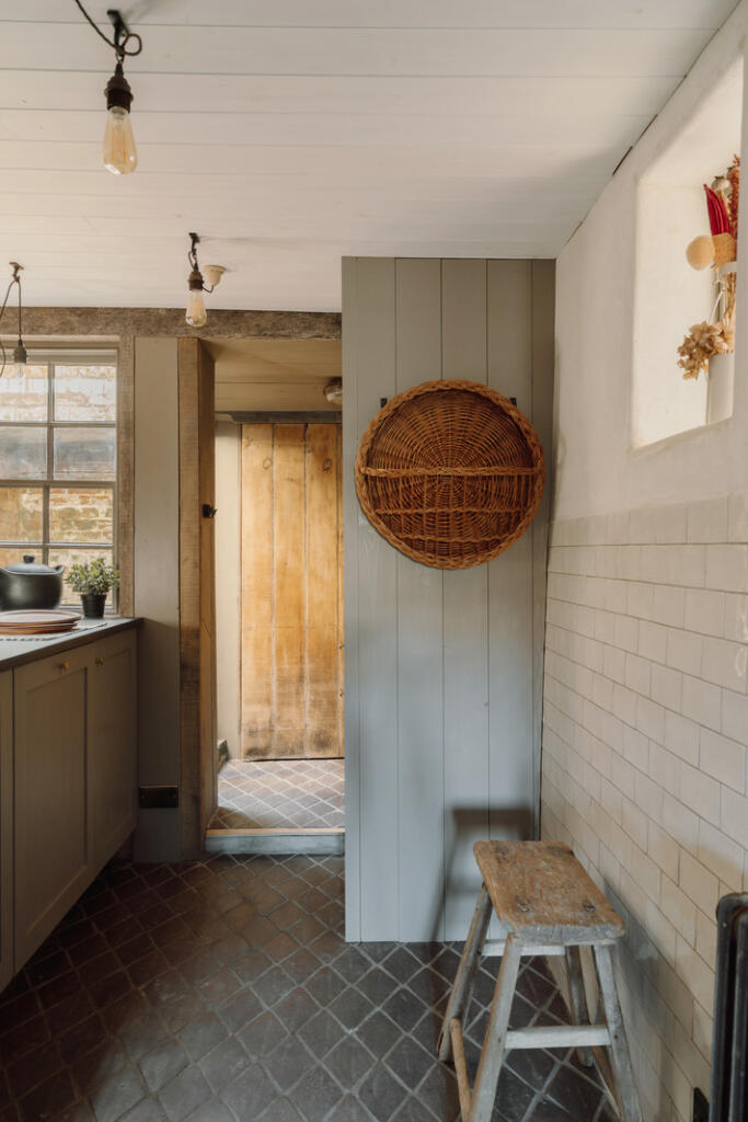 274685 - 28-TACKLEWAY-BENTINCK-HOUSE-012.jpg