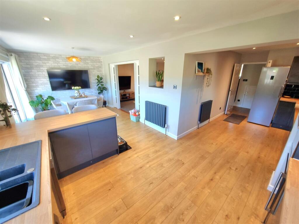 Kitchen &amp; dining.jpg