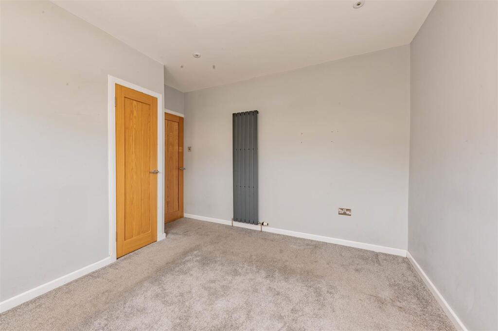 5 Strips of Craigie Place Dundee-7.JPG