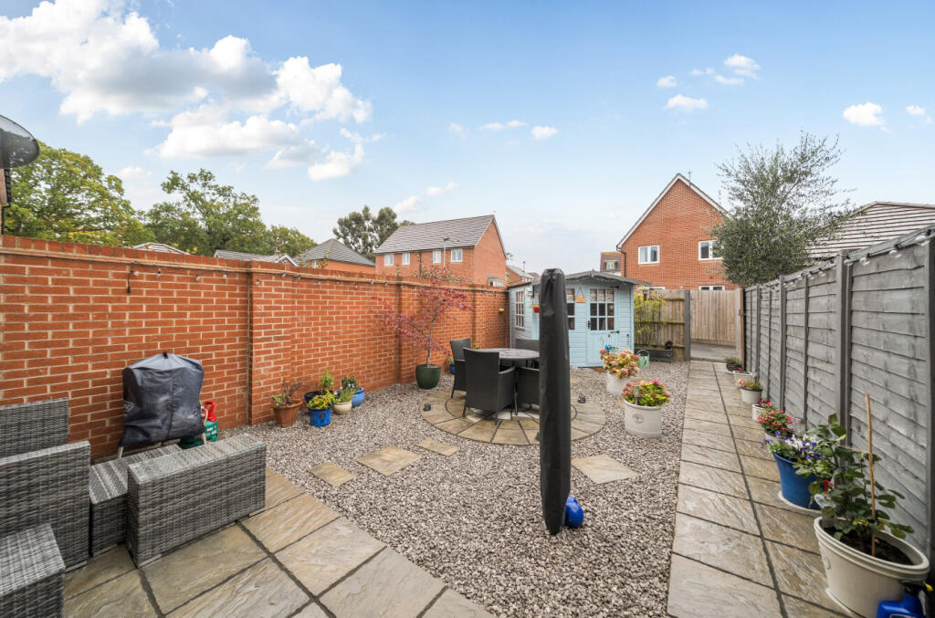 1368966-6-68ef5fd...