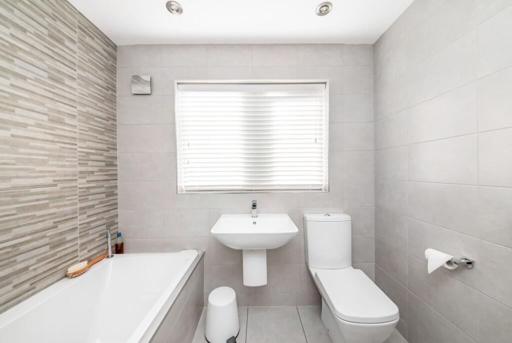 HOUSE BATHROOM