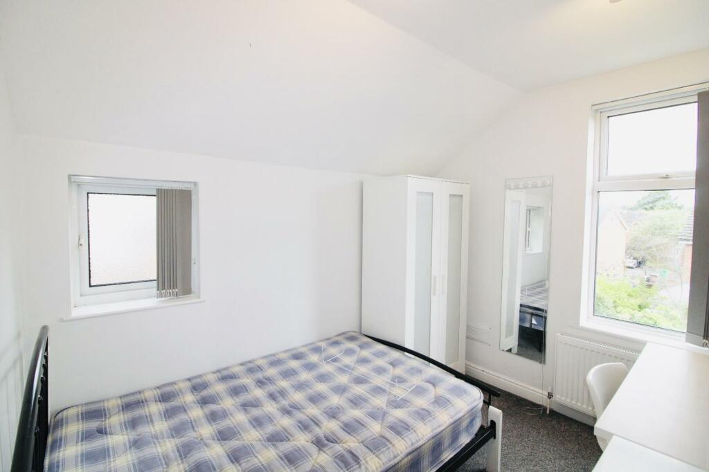 Bedroom 5