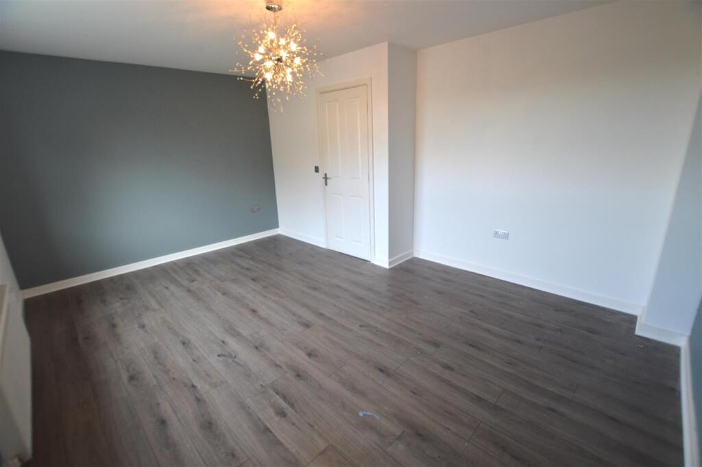 14 Hexham Gardens Lounge.JPG