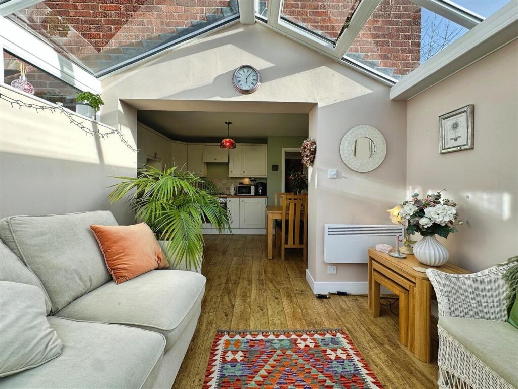 49dc4689--4B04-8B9D-935B3439893A-70010-00002D05A27