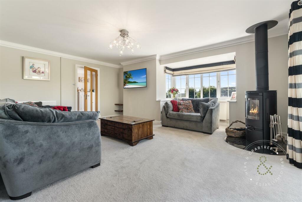 Pencoed Avenue, Int, HernCrabtree (4).jpg