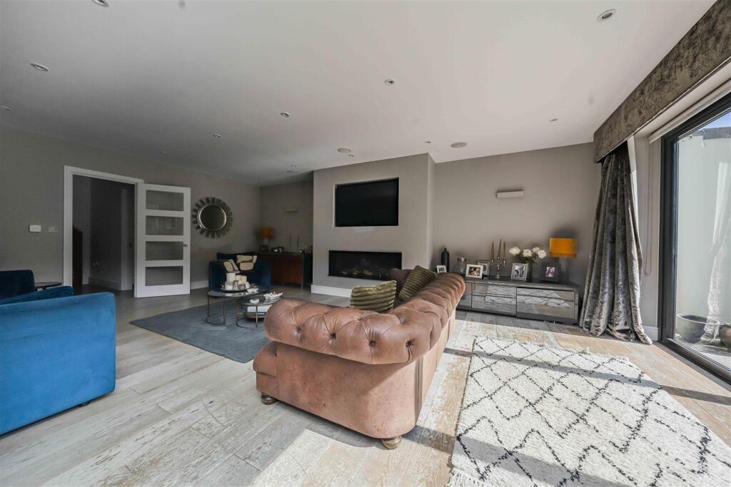 Photo May 30 2025, 9 16 18 AM.JPG