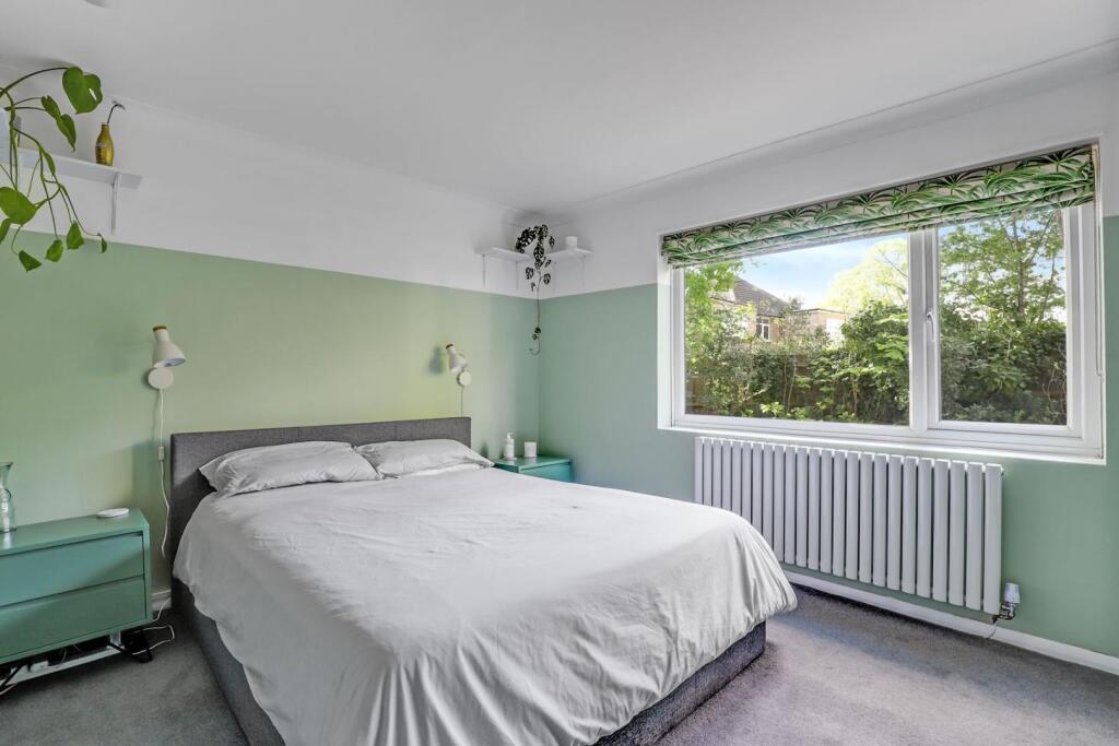 11-dd50JHPropWorld - 1 Coniston Court - 31-medium.