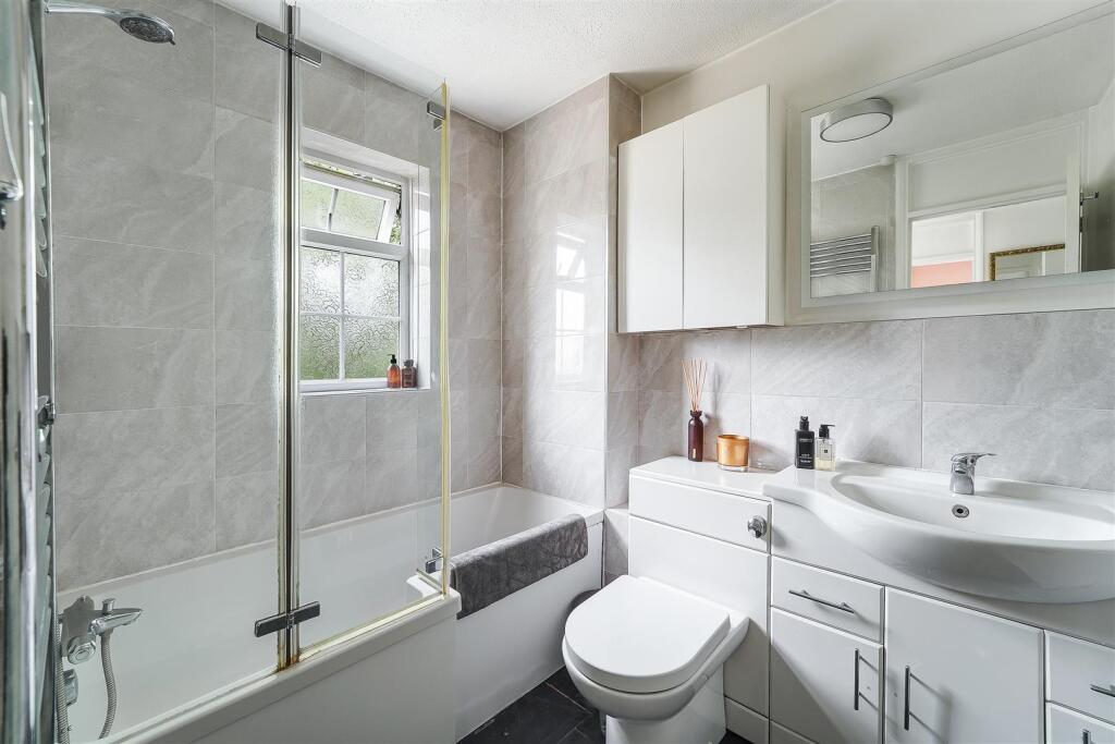 COURT ROAD, 12 (8).jpg