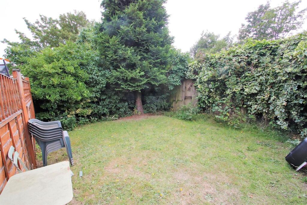 private rear garden