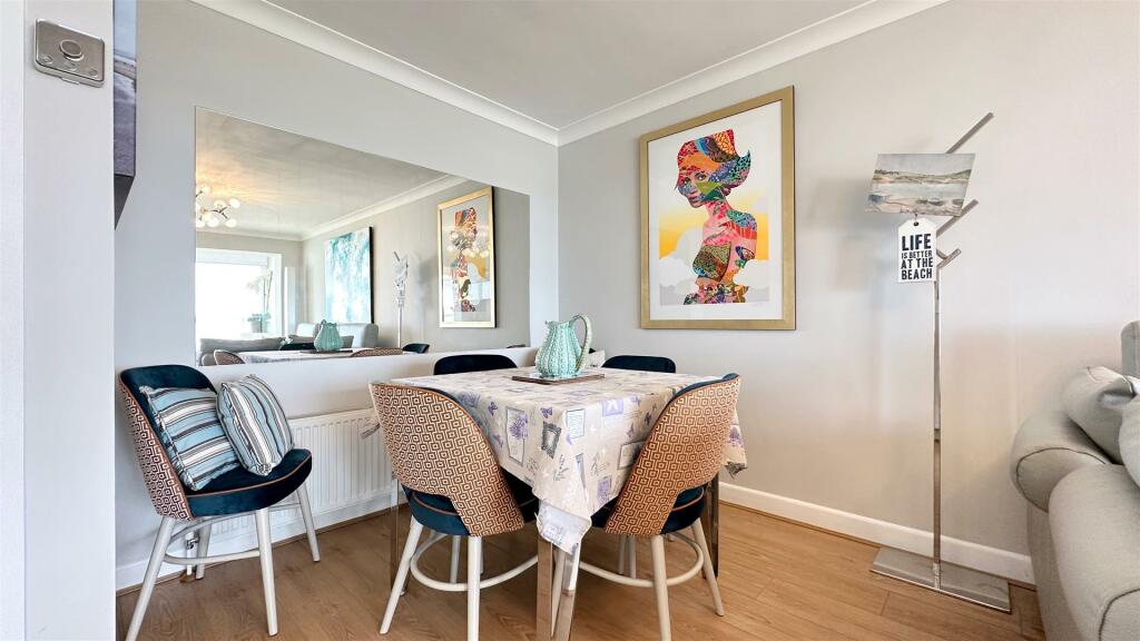 dining room.jpg
